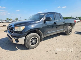 TOYOTA TUNDRA DOUBLE CAB SR5