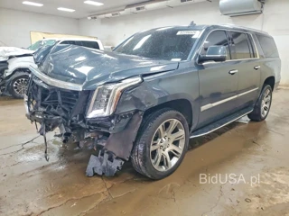 CADILLAC ESCALADE ESV LUXURY