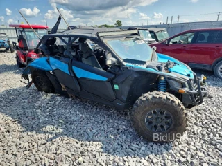 CAN-AM MAVERICK X3