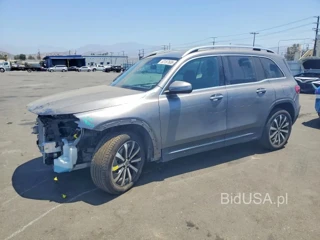 MERCEDES-BENZ GLB 250 4MATIC