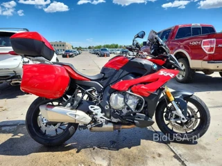 BMW S 1000 XR