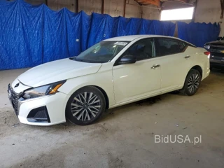 NISSAN ALTIMA SV