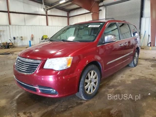 CHRYSLER TOWN & COUNTRY TOURING L