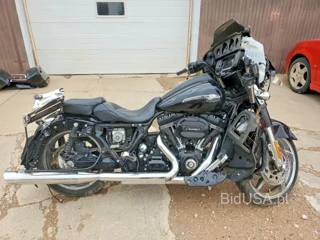 HARLEY-DAVIDSON FLHXSE CVO STREET GLIDE