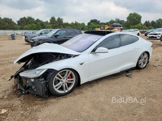 TESLA MODEL S P85D