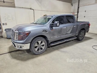 NISSAN TITAN S