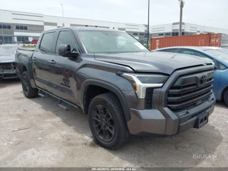 TOYOTA TOYOTA TUNDRA SR5