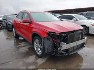 MERCEDES-BENZ MERCEDES-BENZ GLA 250