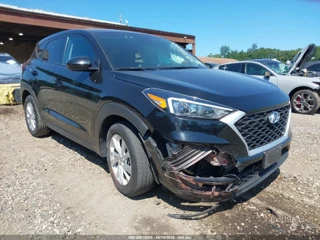 HYUNDAI HYUNDAI TUCSON SE
