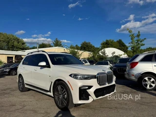 BMW X7 XDRIVE40I