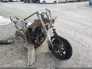 SUZUKI SUZUKI GSX600 F