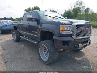 GMC SIERRA 2500HD DENALI