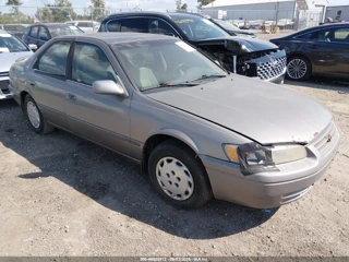 TOYOTA TOYOTA CAMRY LE