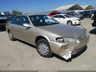 TOYOTA TOYOTA CAMRY LE