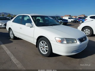 TOYOTA TOYOTA CAMRY XLE V6