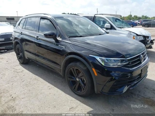 VOLKSWAGEN VOLKSWAGEN TIGUAN 2.0T SE R-LINE BLACK