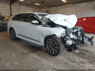 AUDI AUDI Q7 45 PREMIUM/45 SE PREMIUM