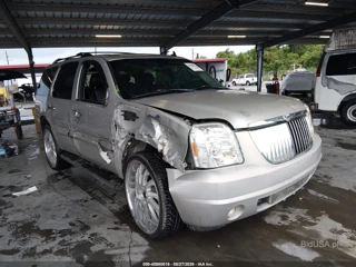 GMC YUKON SLT