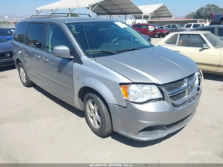 DODGE DODGE GRAND CARAVAN SXT