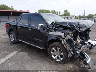FORD FORD F-150 LARIAT
