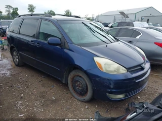 TOYOTA TOYOTA SIENNA XLE