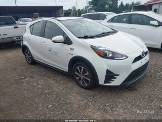 TOYOTA TOYOTA PRIUS C TWO