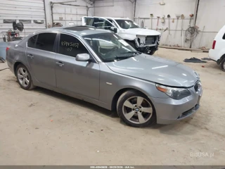 BMW 525XI
