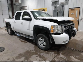 CHEVROLET CHEVROLET SILVERADO 1500 LTZ