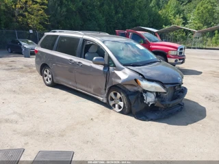 TOYOTA TOYOTA SIENNA LE 8 PASSENGER
