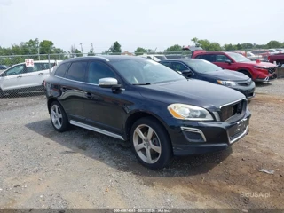 VOLVO VOLVO XC60 T6/T6 PLATINUM/T6 PREMIER PLUS/T6 R-DESIGN/T6 R-DESIGN PLATINUM/T6 R-DESIGN PREMIER PLUS