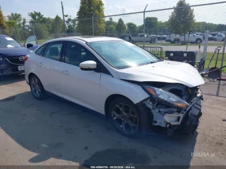 FORD FORD FOCUS TITANIUM
