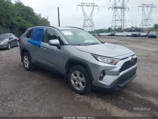 TOYOTA TOYOTA RAV4 XLE