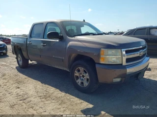 CHEVROLET CHEVROLET SILVERADO 1500 LT1