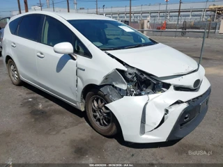 TOYOTA TOYOTA PRIUS V FOUR