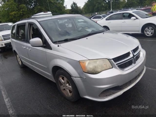 DODGE DODGE GRAND CARAVAN SXT