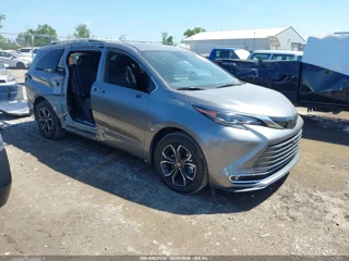 TOYOTA TOYOTA SIENNA PLATINUM
