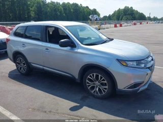 MITSUBISHI MITSUBISHI OUTLANDER ES