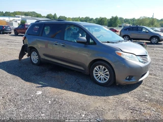 TOYOTA TOYOTA SIENNA XLE 8 PASSENGER