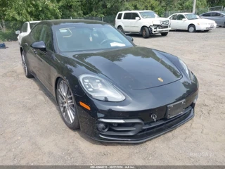 PORSCHE PORSCHE PANAMERA