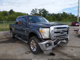 FORD FORD F-250 LARIAT