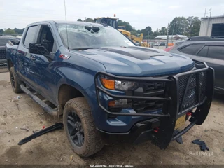 CHEVROLET CHEVROLET SILVERADO 1500 4WD  SHORT BED CUSTOM TRAIL BOSS