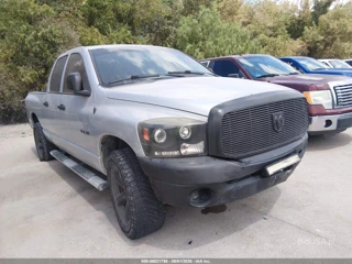 DODGE DODGE RAM 1500 ST/SXT