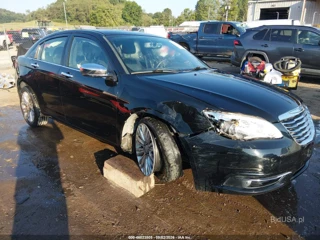 CHRYSLER CHRYSLER 200 LIMITED