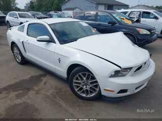 FORD FORD MUSTANG V6 PREMIUM