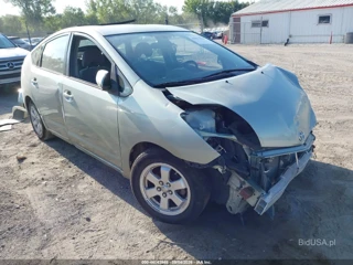 TOYOTA TOYOTA PRIUS