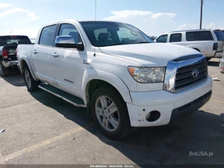 TOYOTA TOYOTA TUNDRA LIMITED 5.7L V8