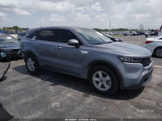 KIA KIA SORENTO LX