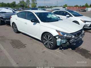 NISSAN NISSAN ALTIMA SR FWD