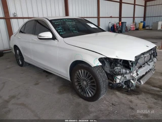 MERCEDES-BENZ MERCEDES-BENZ C 300 LUXURY 4MATIC
