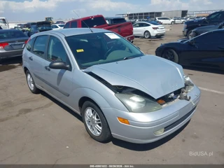 FORD FORD FOCUS ZX5